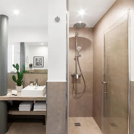Livinparis - Luxury 2 Bedrooms Centre Pompidou * Parigi